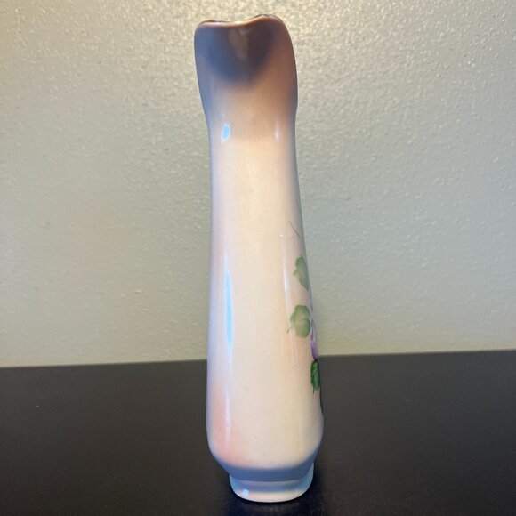 Vintage UCAGCO CHINA Hand Painted Japan Pitcher Vase Purple Flower ~ Gold Edging - Picture 8 of 14